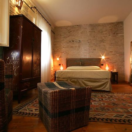 Ristorante Country House Isolabelgatto Villa Fano Ruang foto
