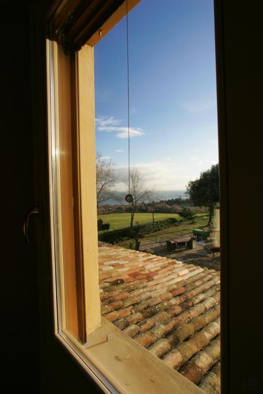 Ristorante Country House Isolabelgatto Villa Fano Ruang foto